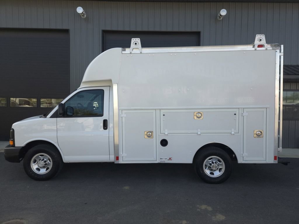 Used 2014 Chevrolet Express 3500 image 1