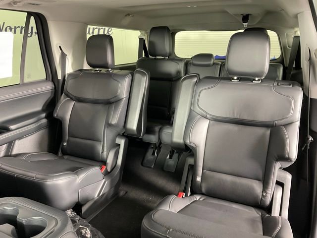 New 2026 Ford Expedition Max Platinum w/ Driver's Package image 16