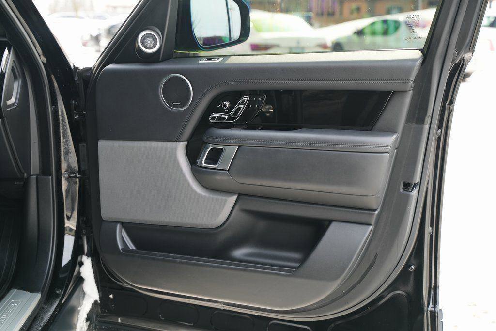 Used 2021 Land Rover Range Rover P525 Westminster Edition image 87