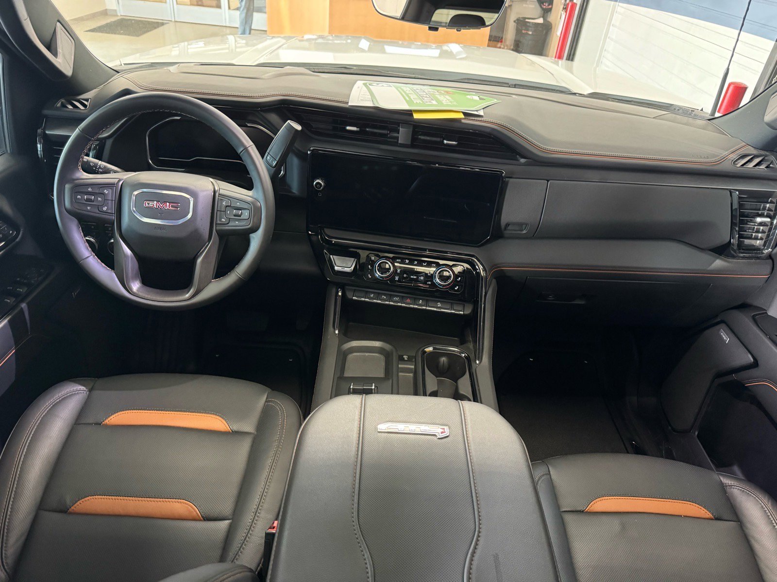 Used 2024 GMC Sierra 2500 AT4 w/ AT4 Premium Plus Package image 14