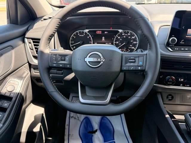 New 2026 Nissan Rogue SV w/ Cold Weather Package AWD/4WD image 22