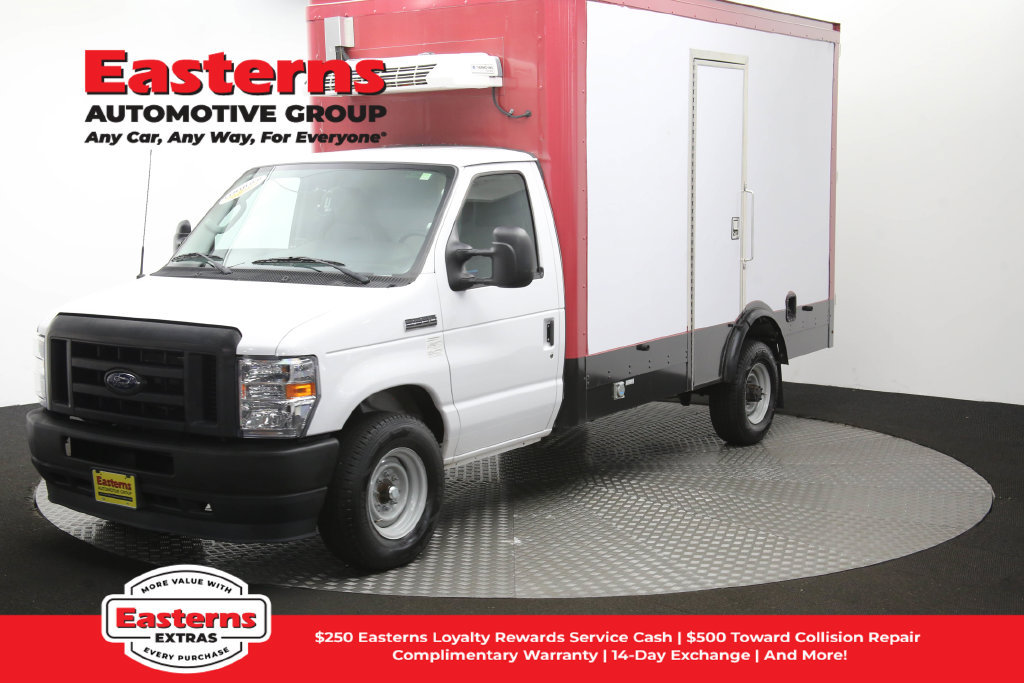 Used 2023 Ford E-350 and Econoline 350 Super Duty w/ Power Windows & Locks Group RWD image 55