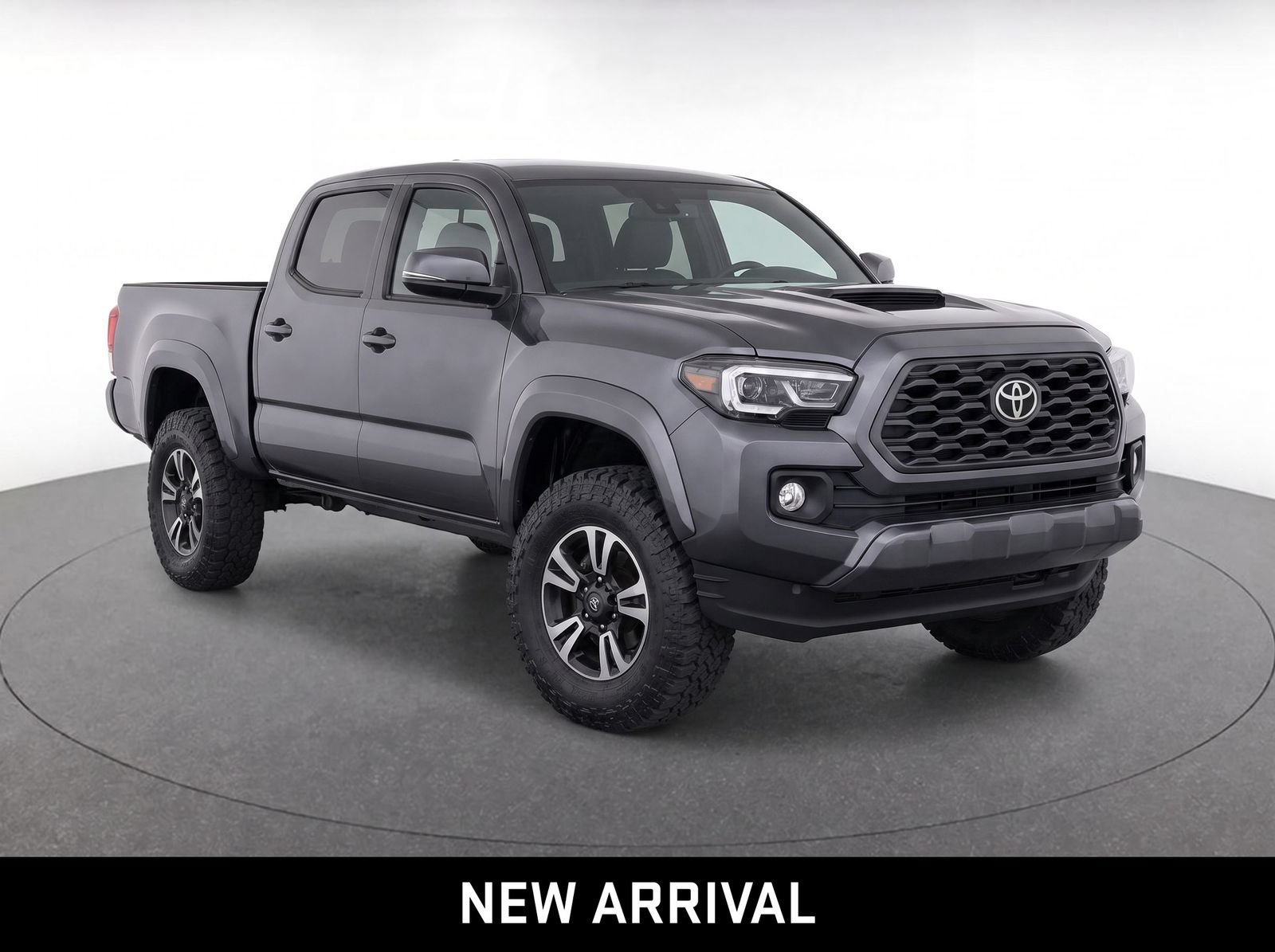 Used 2023 Toyota Tacoma SR AWD/4WD video 2