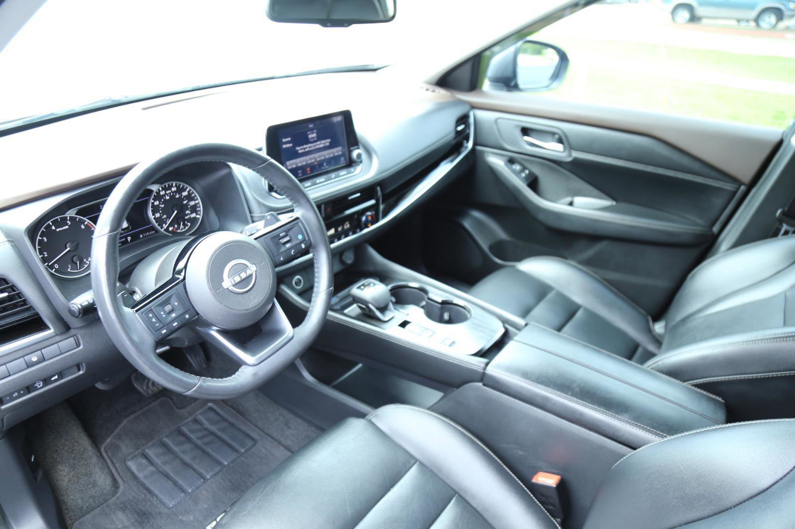 Used 2023 Nissan Rogue SL image 8