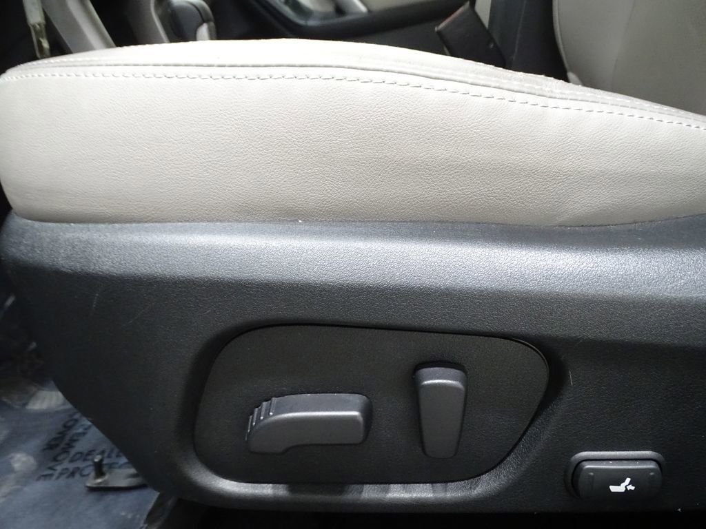 Used 2018 Subaru Forester 2.5i Limited image 22