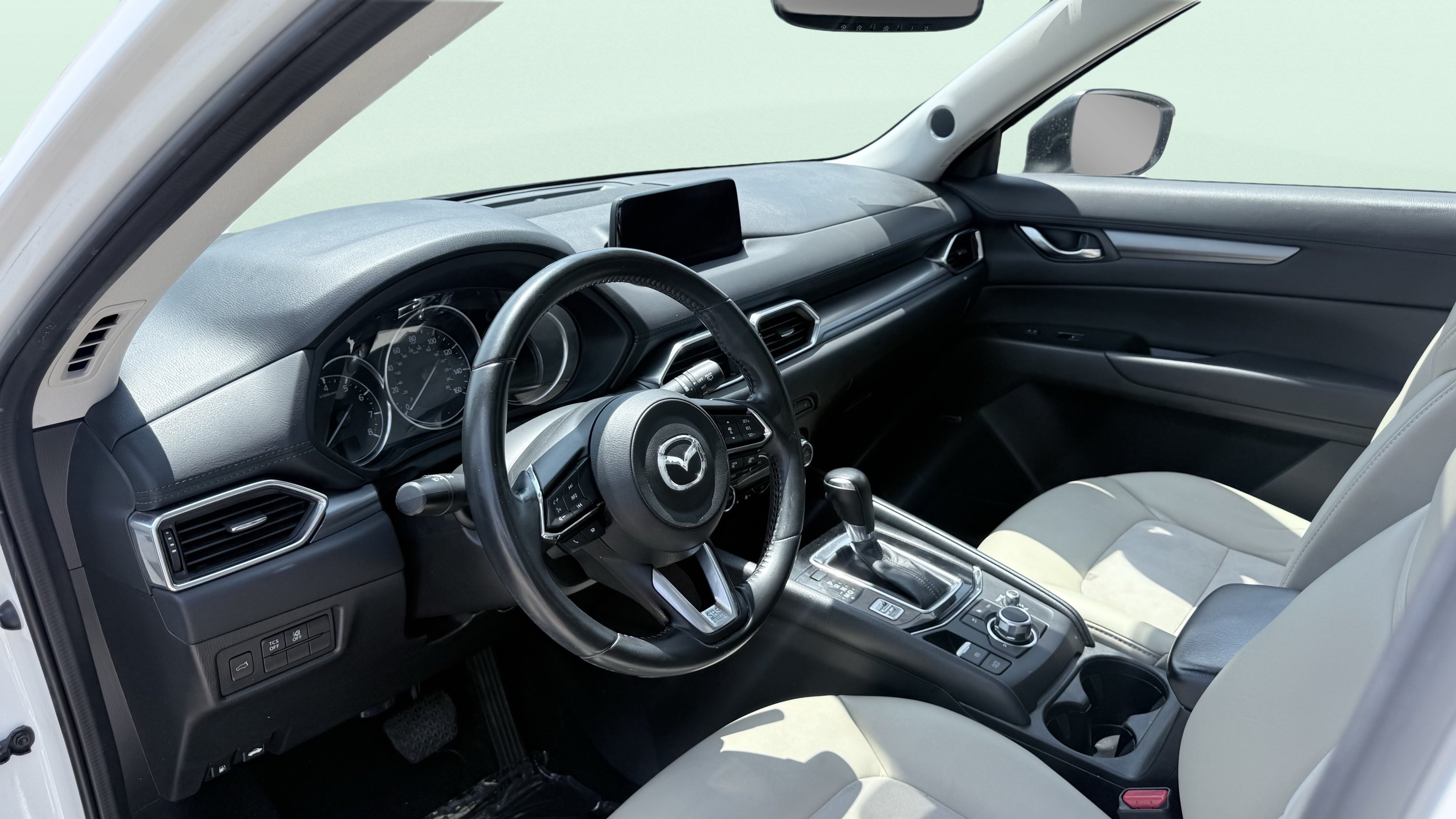 Used 2018 MAZDA CX-5 Touring w/ Preferred Equipment Package FWD image 21