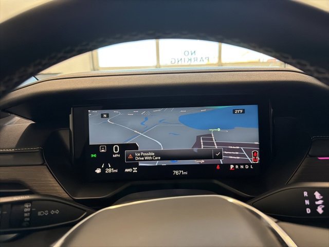 Used 2025 GMC Acadia Denali w/ LPO, Cargo Package image 33