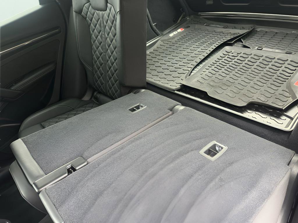 Used 2020 Audi SQ5 Prestige image 23