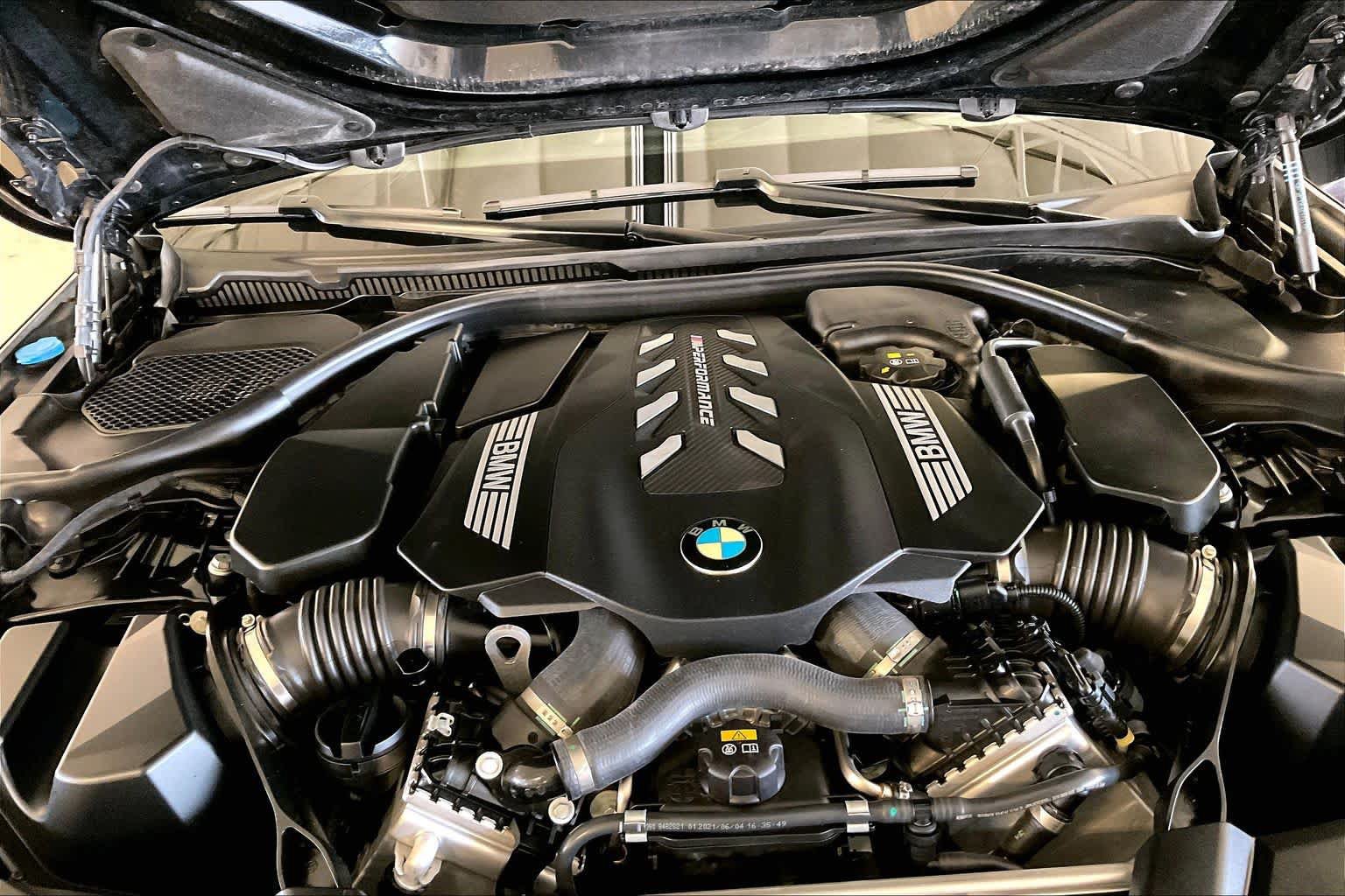 Used 2022 BMW M550i xDrive w/ Executive Package AWD/4WD image 28
