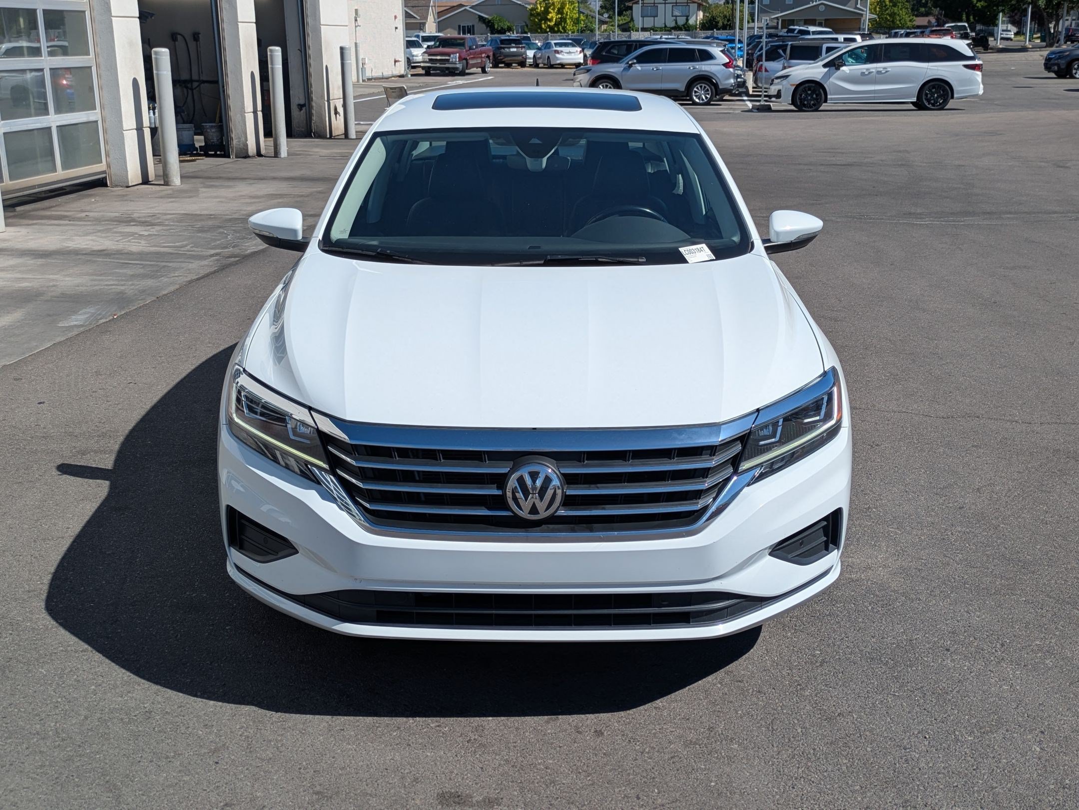 Used 2020 Volkswagen Passat 2.0T SEL FWD image 11