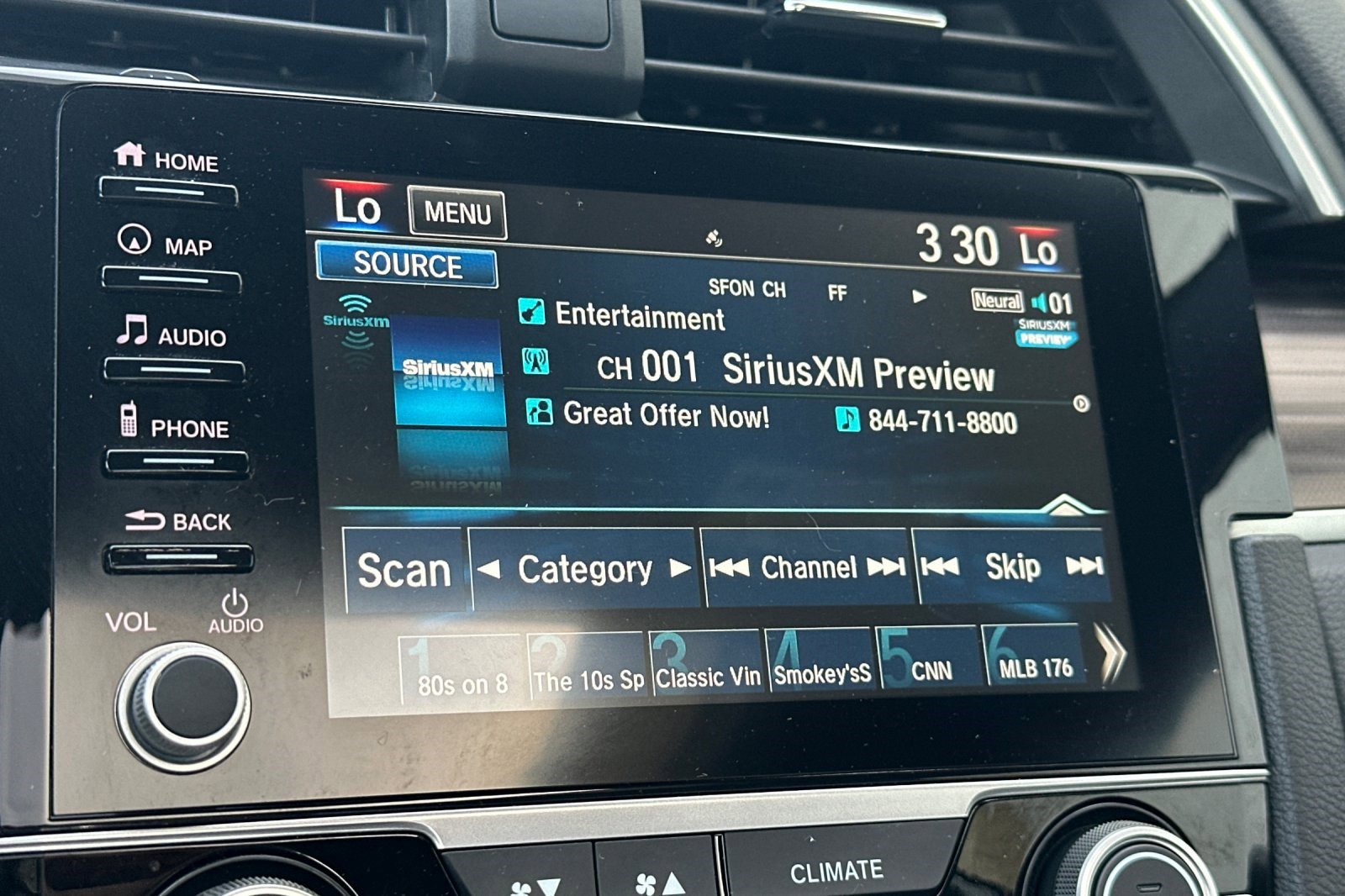 Used 2019 Honda Civic Touring image 22