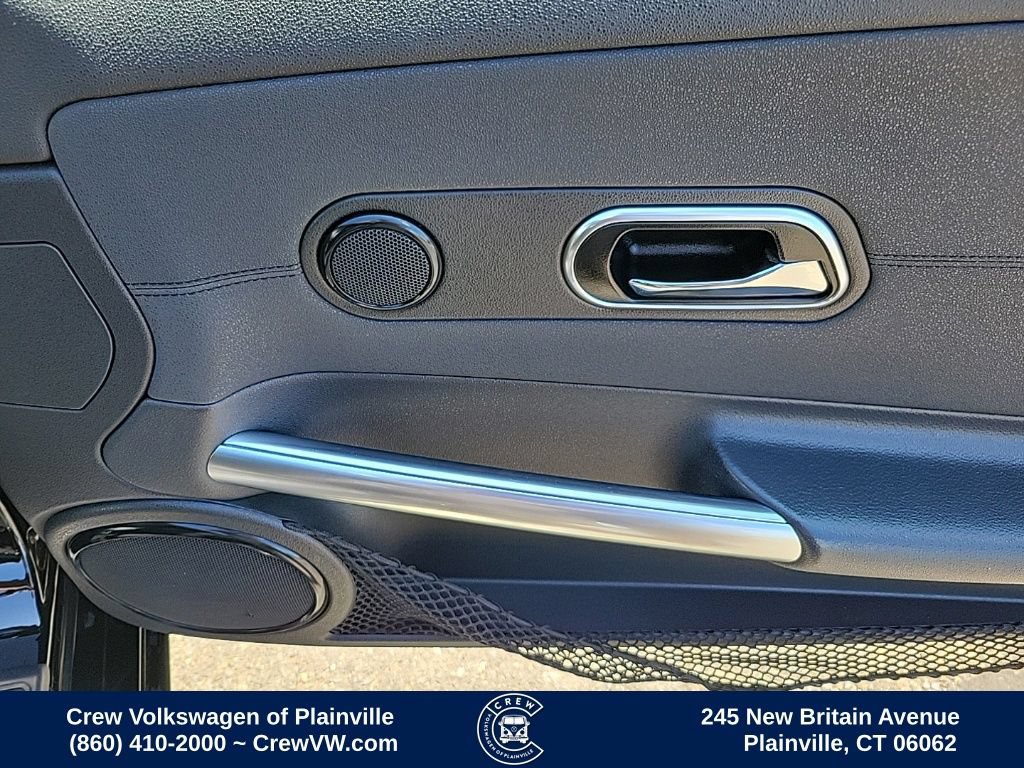 Used 2007 Chrysler Crossfire Convertible RWD image 23