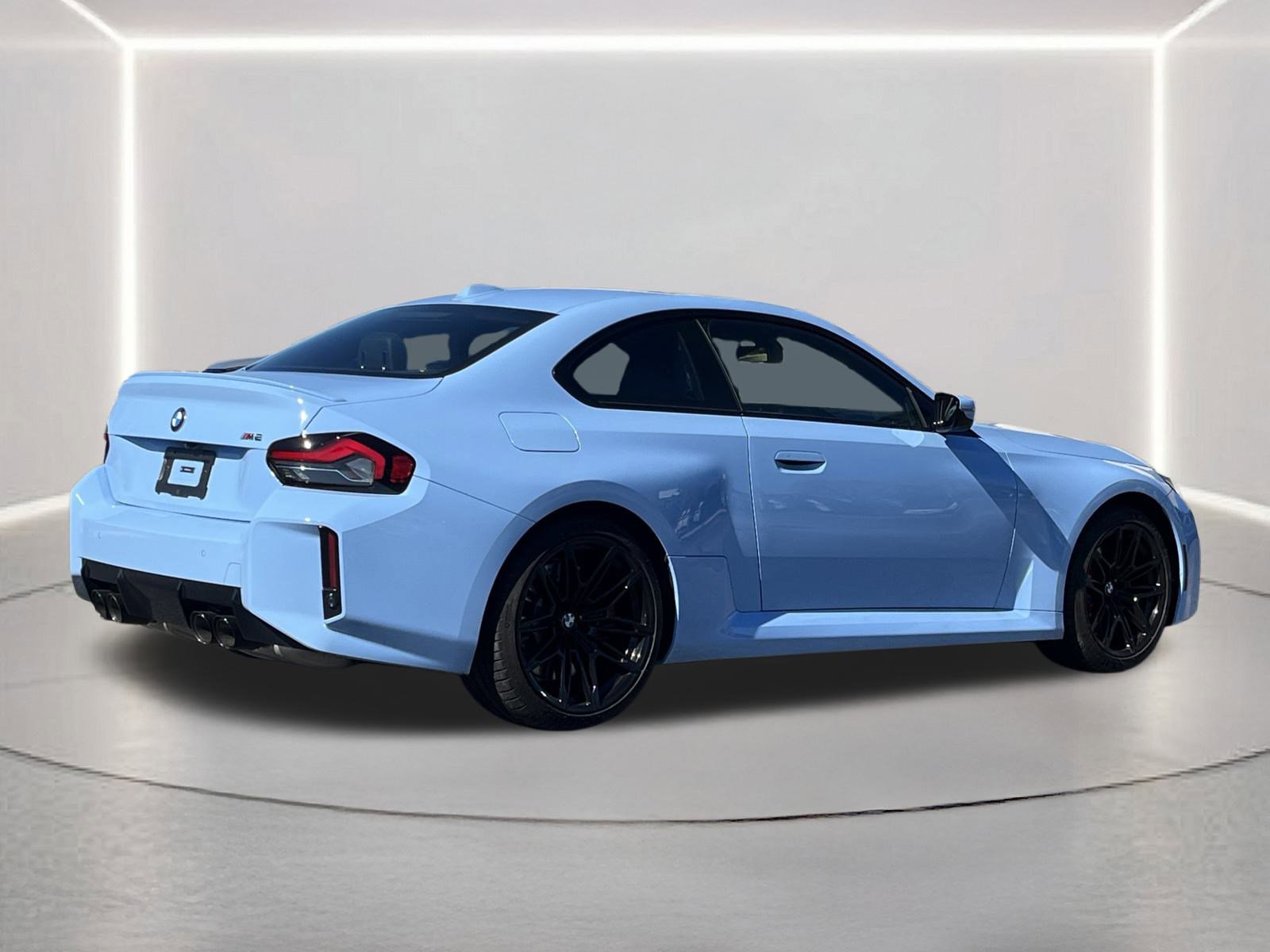 Used 2025 BMW M2 w/ Lighting Package image 28
