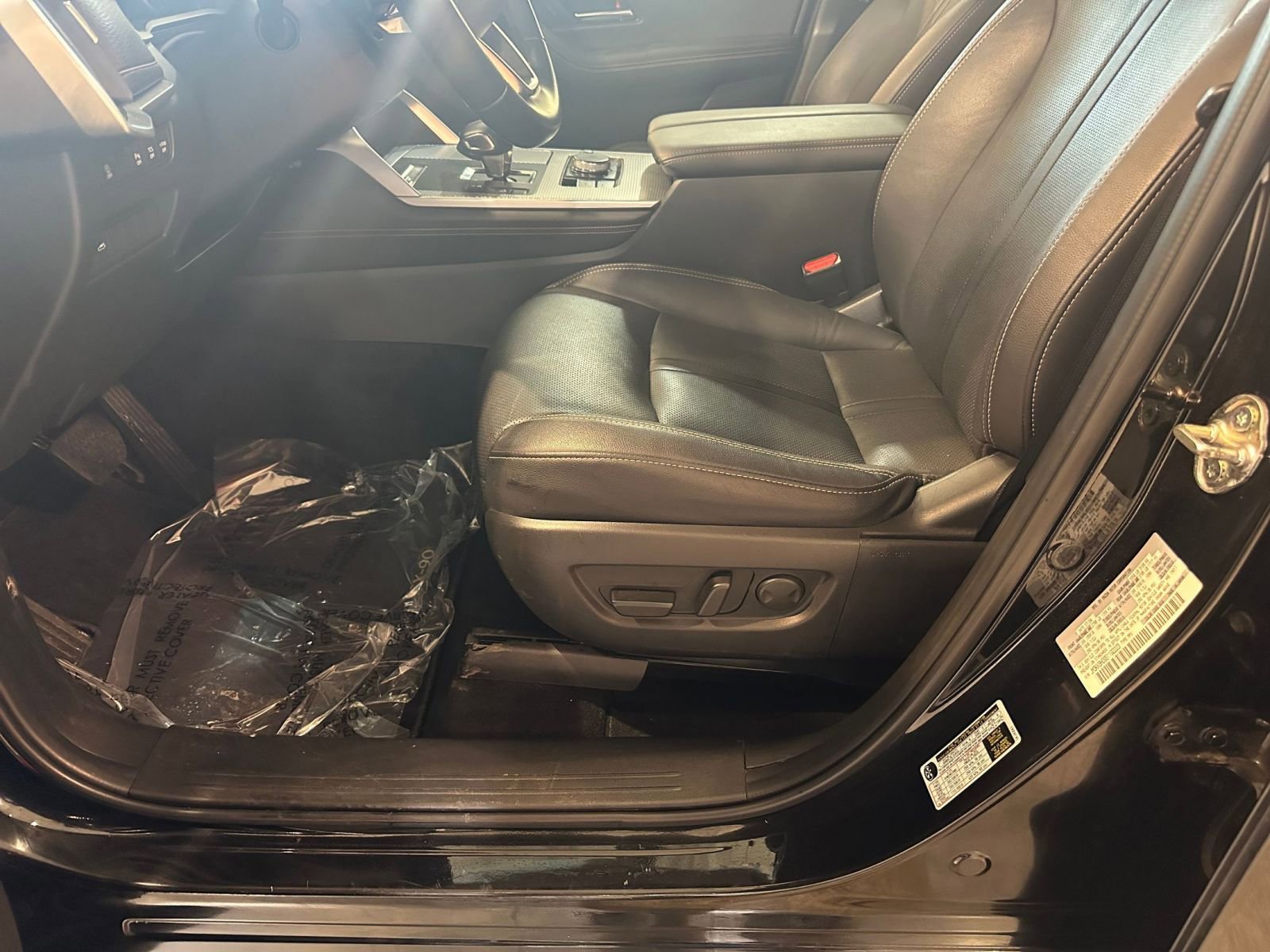 Used 2025 MAZDA CX-90 3.3 Turbo w/ Preferred Package image 23