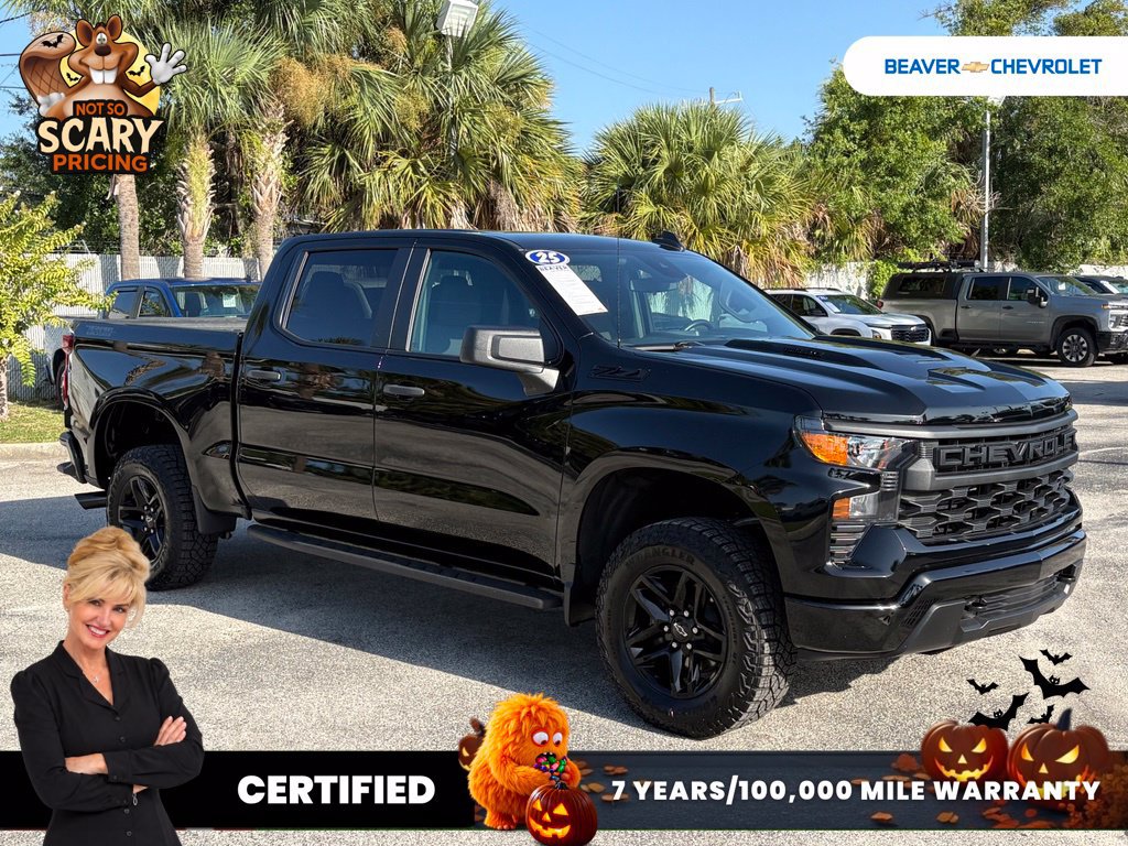 Used 2025 Chevrolet Silverado 1500 Custom Trail Boss w/ Dark Appearance Package AWD/4WD image 9