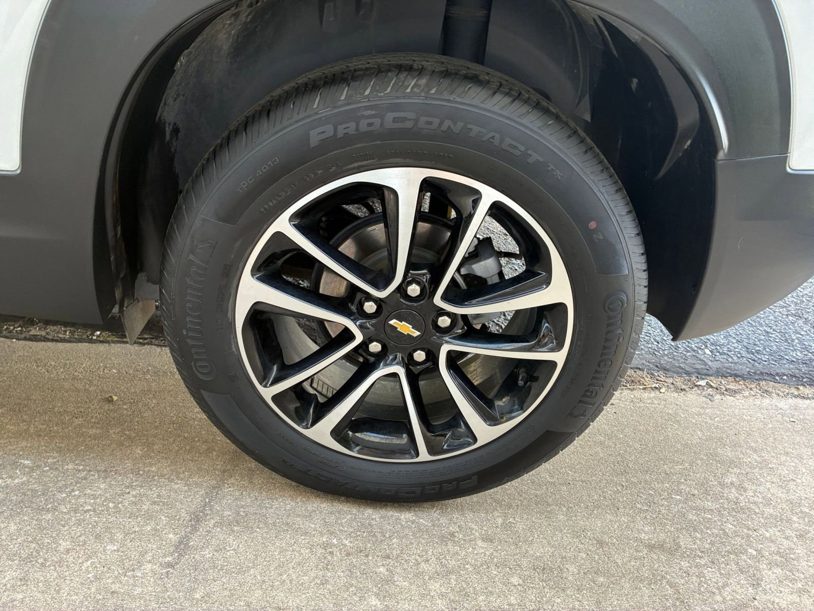 Used 2025 Chevrolet TrailBlazer LT FWD image 29