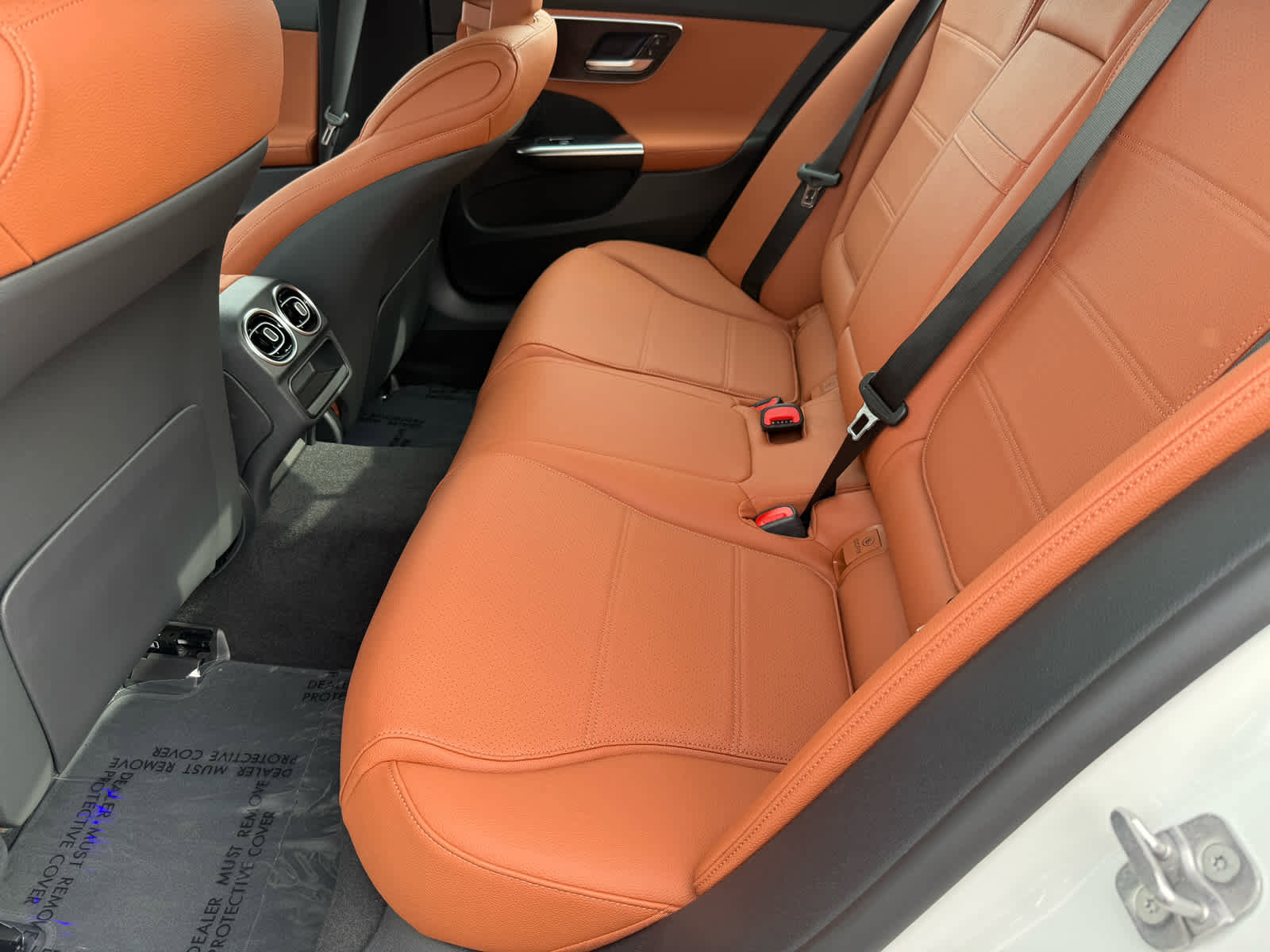 Used 2025 Mercedes-Benz C 300 4MATIC Sedan image 11