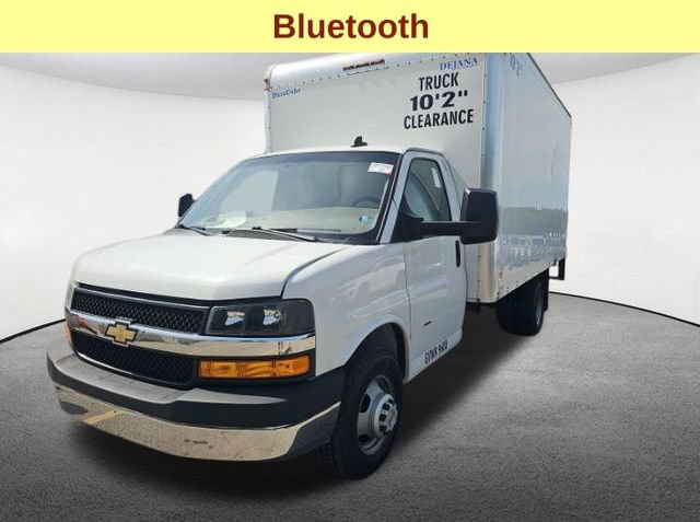 Used 2022 Chevrolet Express 3500 w/ Power Convenience Package RWD image 5