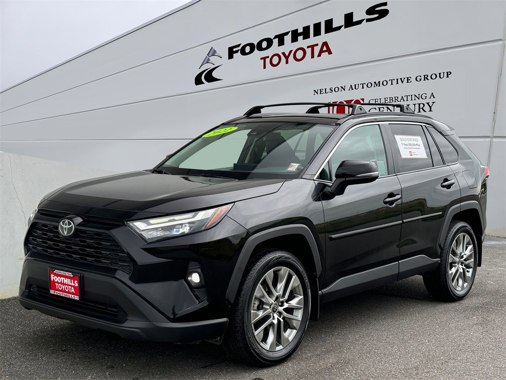 Certified 2022 Toyota RAV4 XLE Premium image 3
