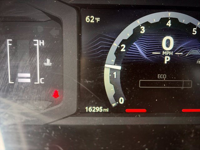 Used 2025 Toyota 4Runner SR5 RWD image 10