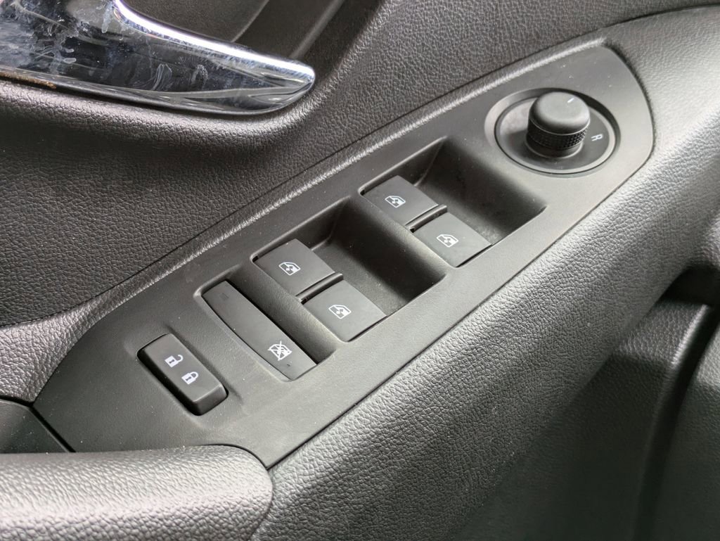 Used 2020 Chevrolet Trax LS w/ Tint and Cruise Package image 28