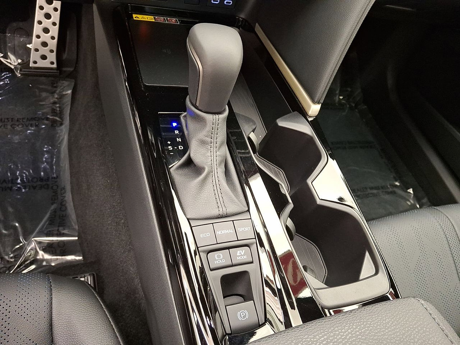 Used 2026 Toyota Camry XSE w/ Premium Plus Package AWD/4WD image 12