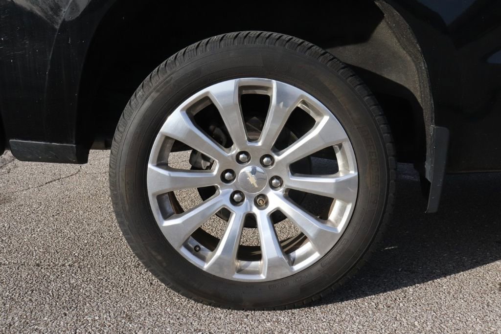 Used 2020 Chevrolet Silverado 1500 High Country w/ Technology Package image 44