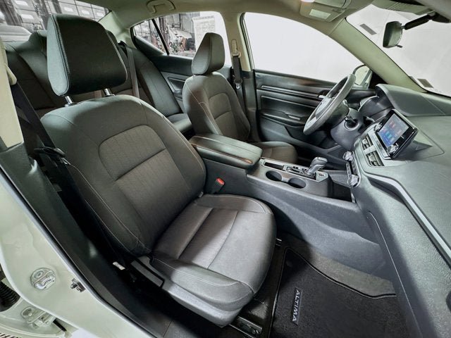 Used 2022 Nissan Altima 2.5 S FWD image 22