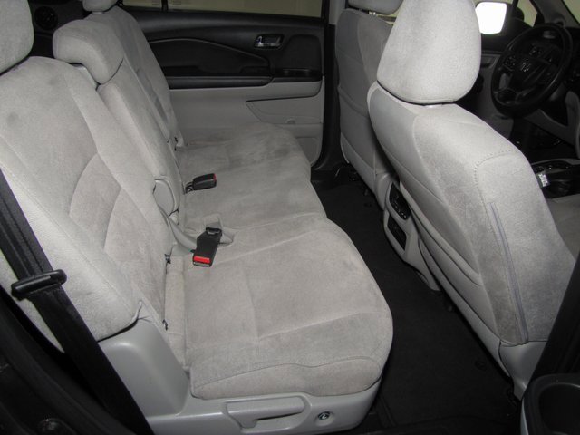 Used 2021 Honda Pilot EX image 18