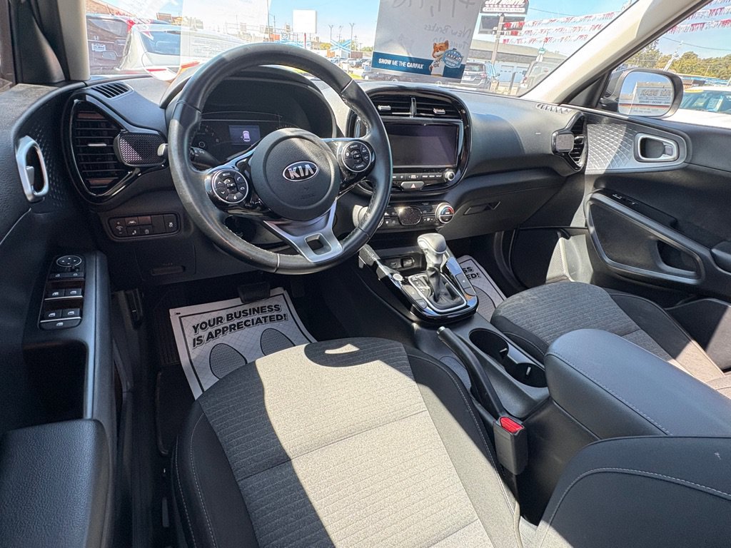 Used 2021 Kia Soul EX FWD image 9
