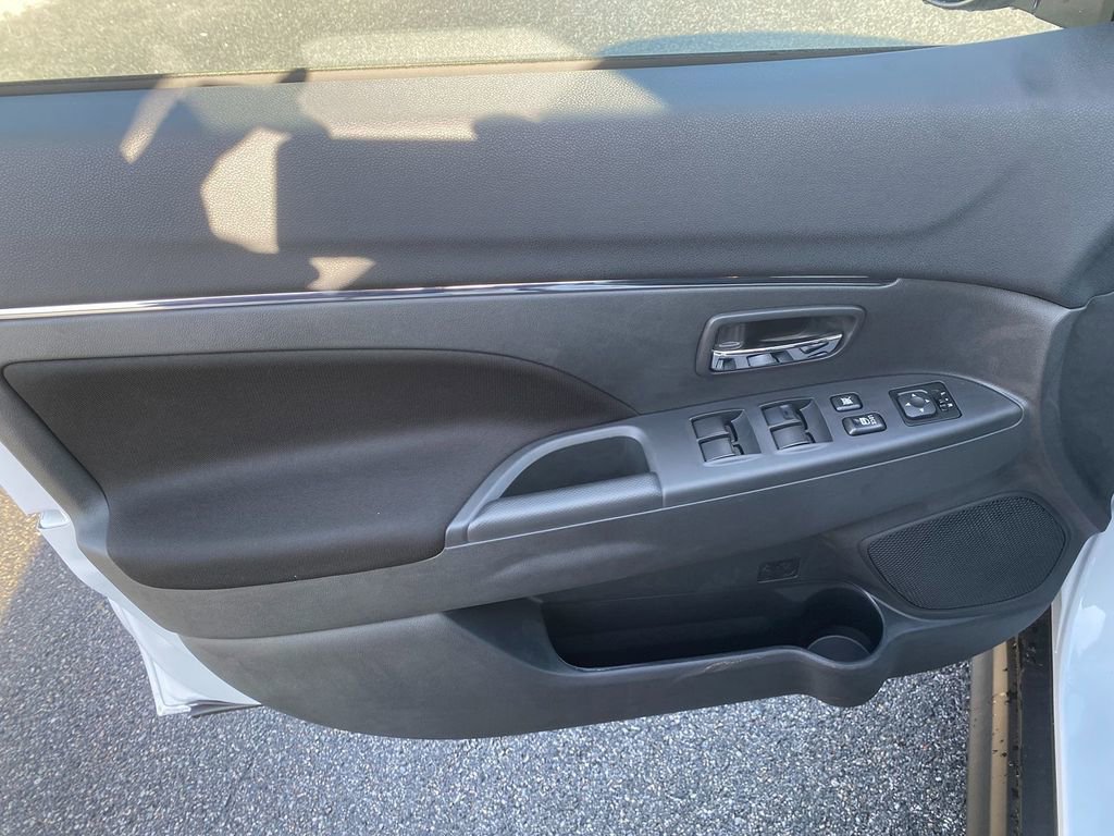 New 2025 Mitsubishi Outlander Sport ES image 11