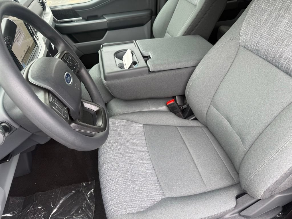 New 2026 Ford F250 XLT w/ XLT Premium Package AWD/4WD image 19