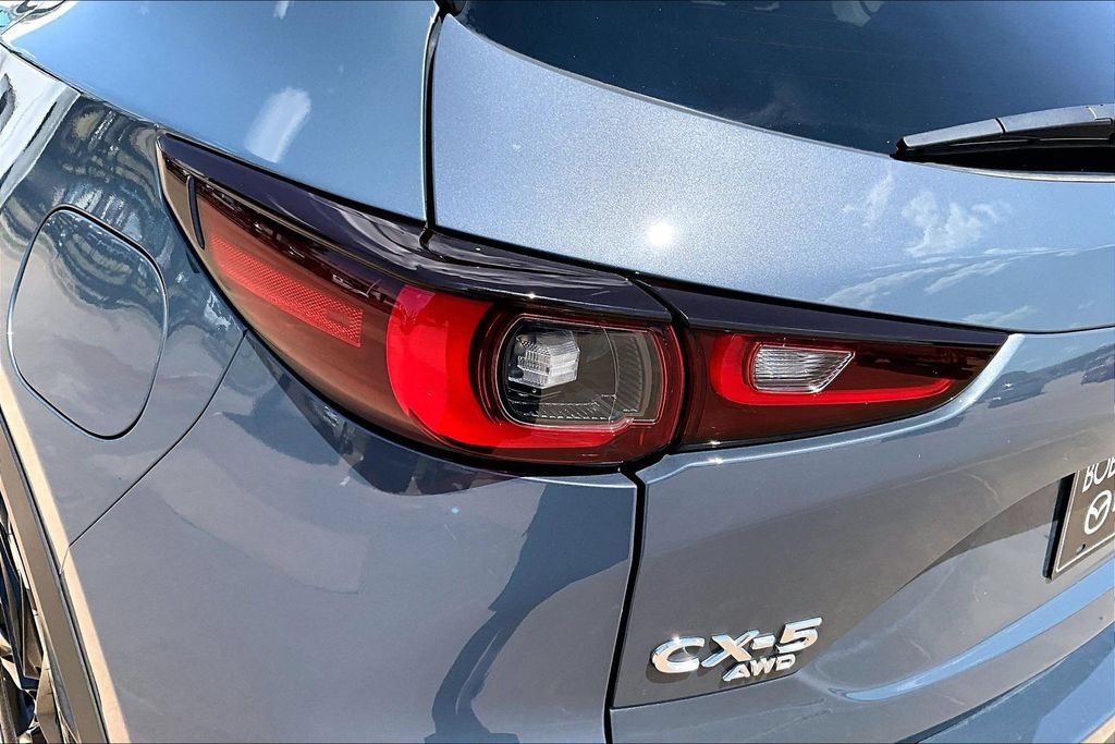 Certified 2025 MAZDA CX-5 Carbon Edition AWD/4WD image 29