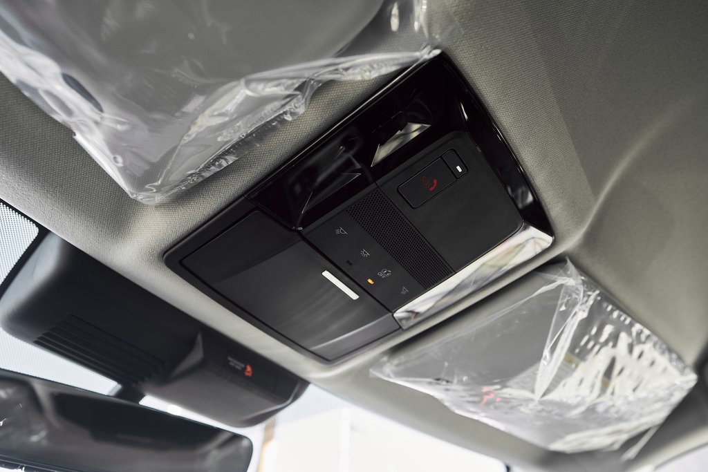 New 2025 Mitsubishi Outlander SE image 53