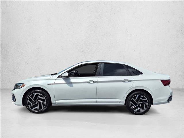 Certified 2022 Volkswagen Jetta SEL FWD image 9