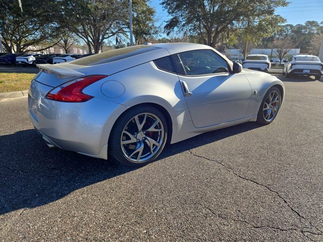 Used 2017 Nissan 370Z w/ Sport Package image 10
