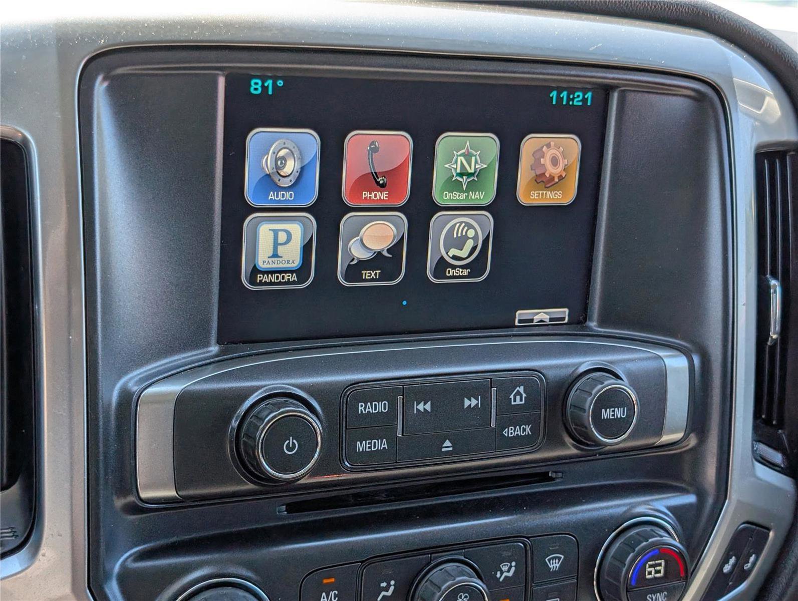 Used 2015 Chevrolet Silverado 2500 LT w/ LT Convenience Package AWD/4WD image 28