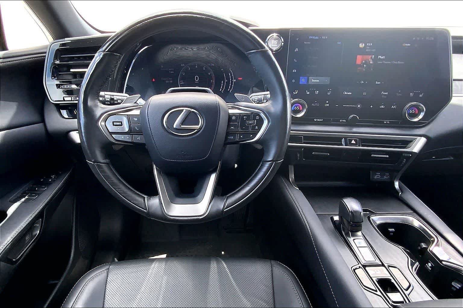 Used 2023 Lexus RX 350 FWD image 14