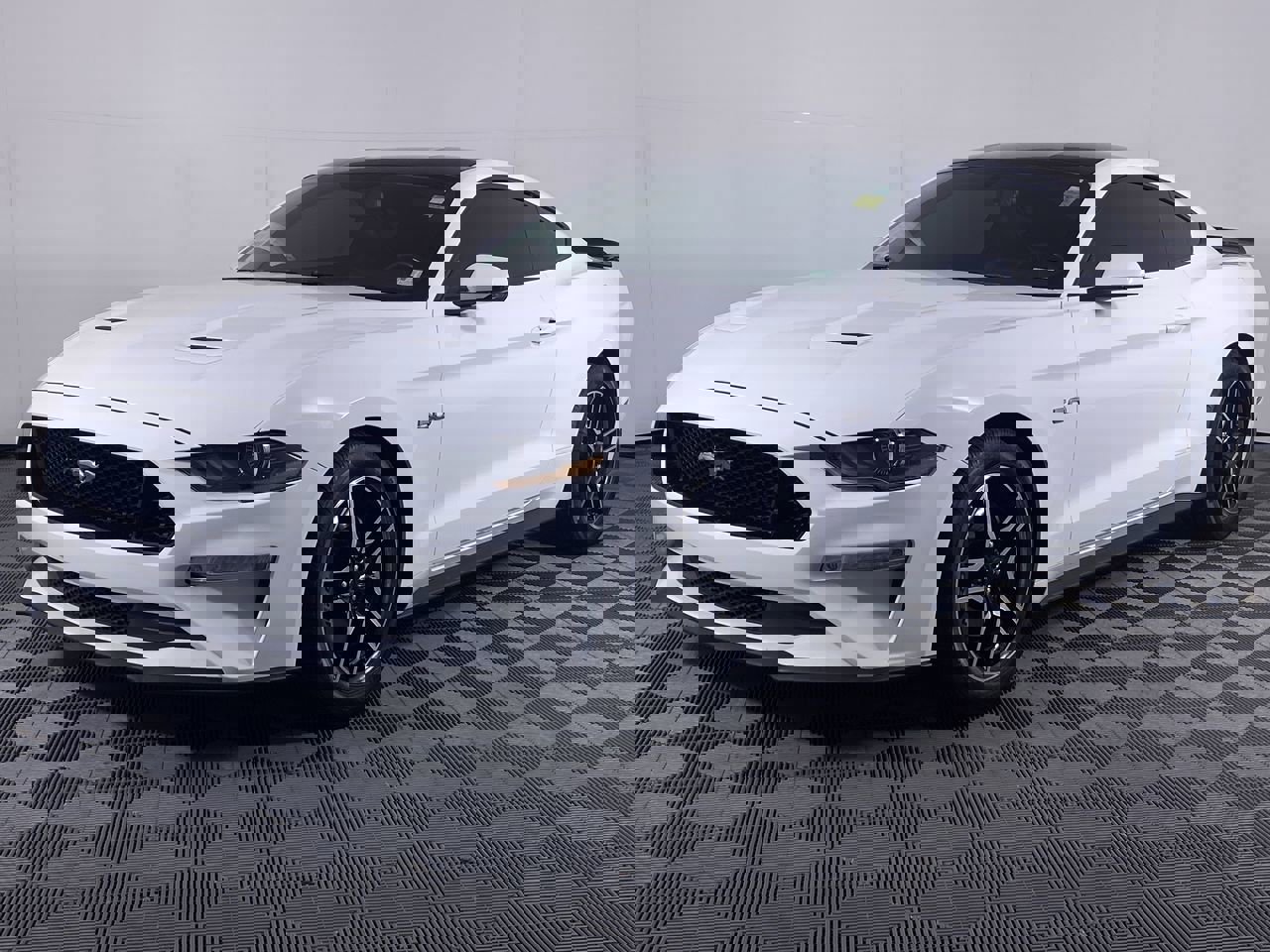Used 2019 Ford Mustang GT Premium w/ Equipment Group 401A image 17