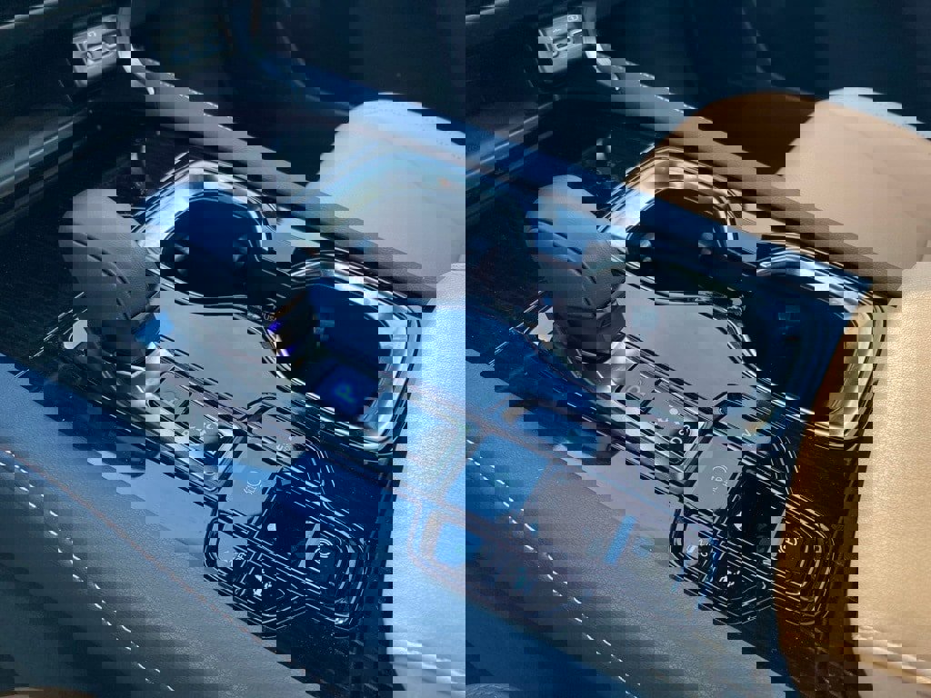 Used 2025 Lexus RX 350h image 28