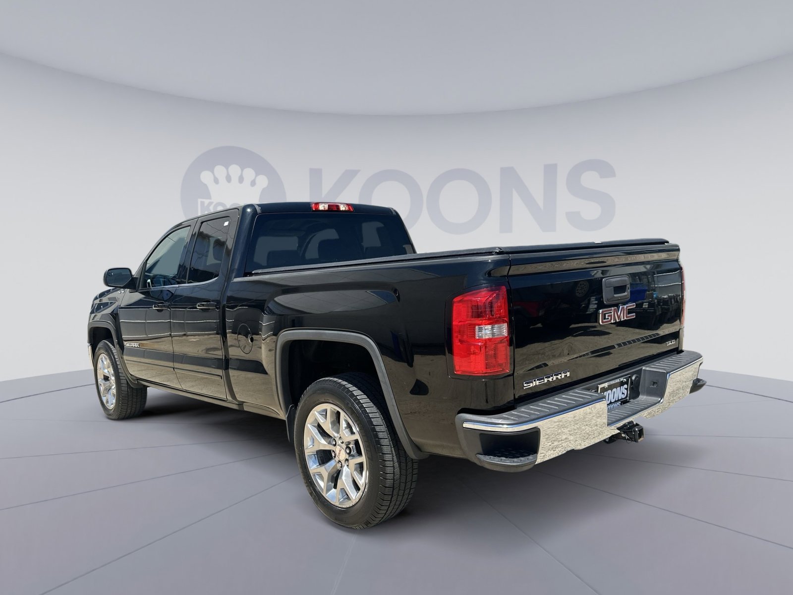 Used 2015 GMC Sierra 1500 SLE w/ SLE Value Package AWD/4WD image 14