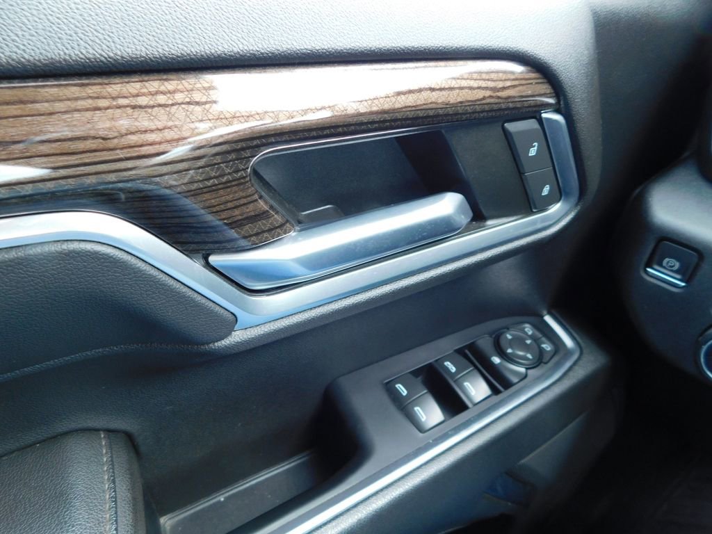 Used 2022 Chevrolet Silverado 1500 LT image 29