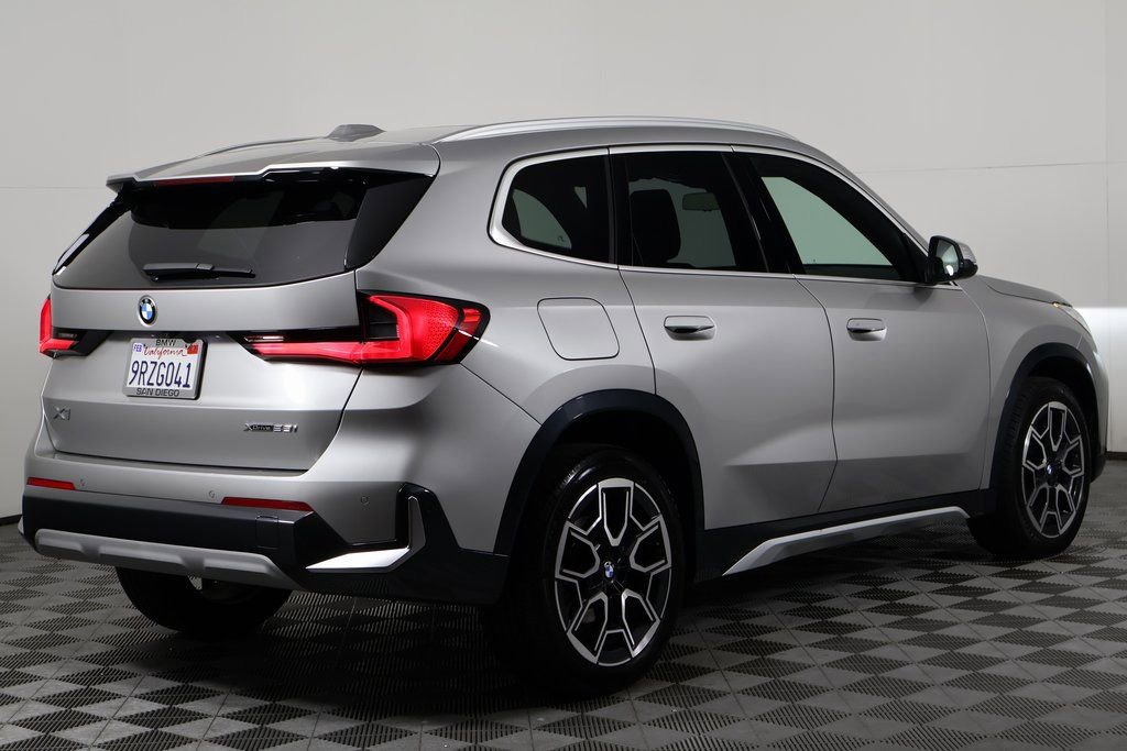 Used 2025 BMW X1 xDrive28i w/ Convenience Package image 4