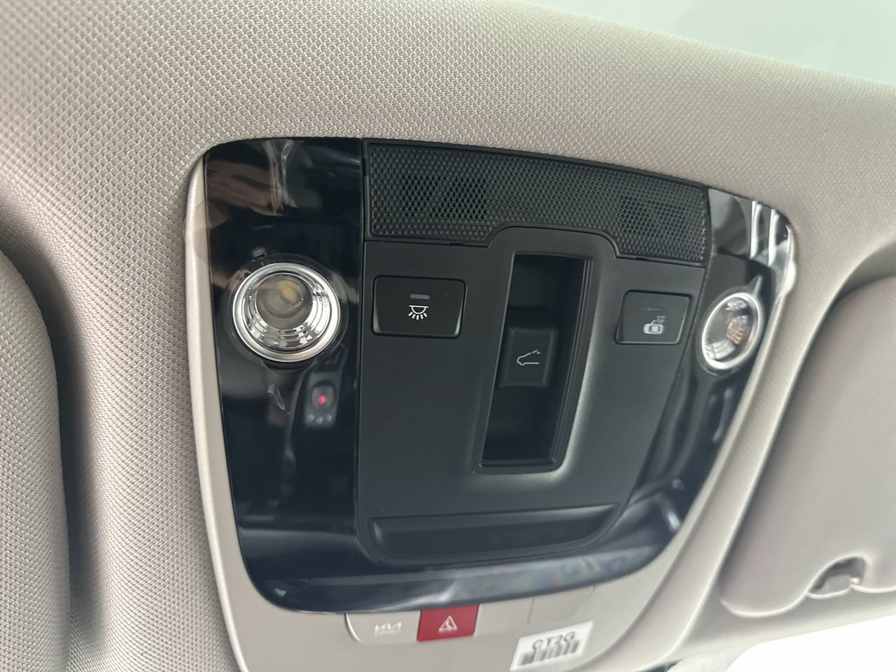 New 2026 Kia Sorento EX FWD image 10