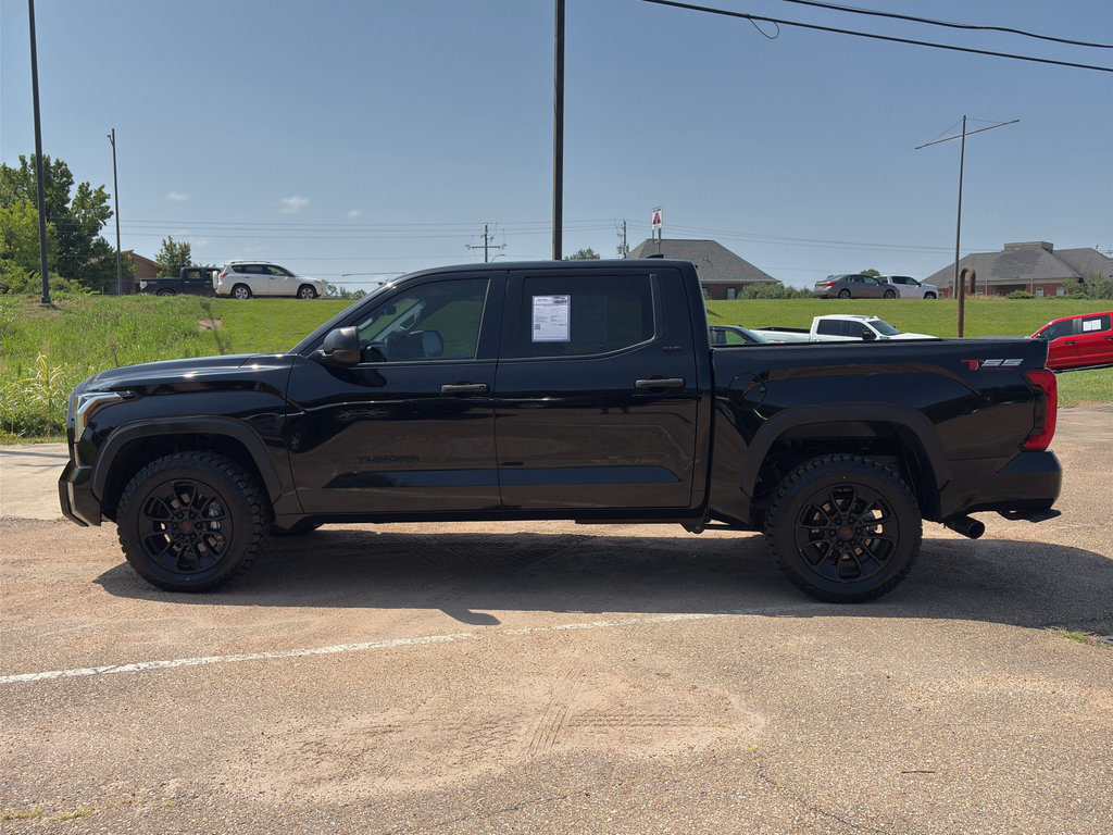 Used 2023 Toyota Tundra SR5 AWD/4WD image 8