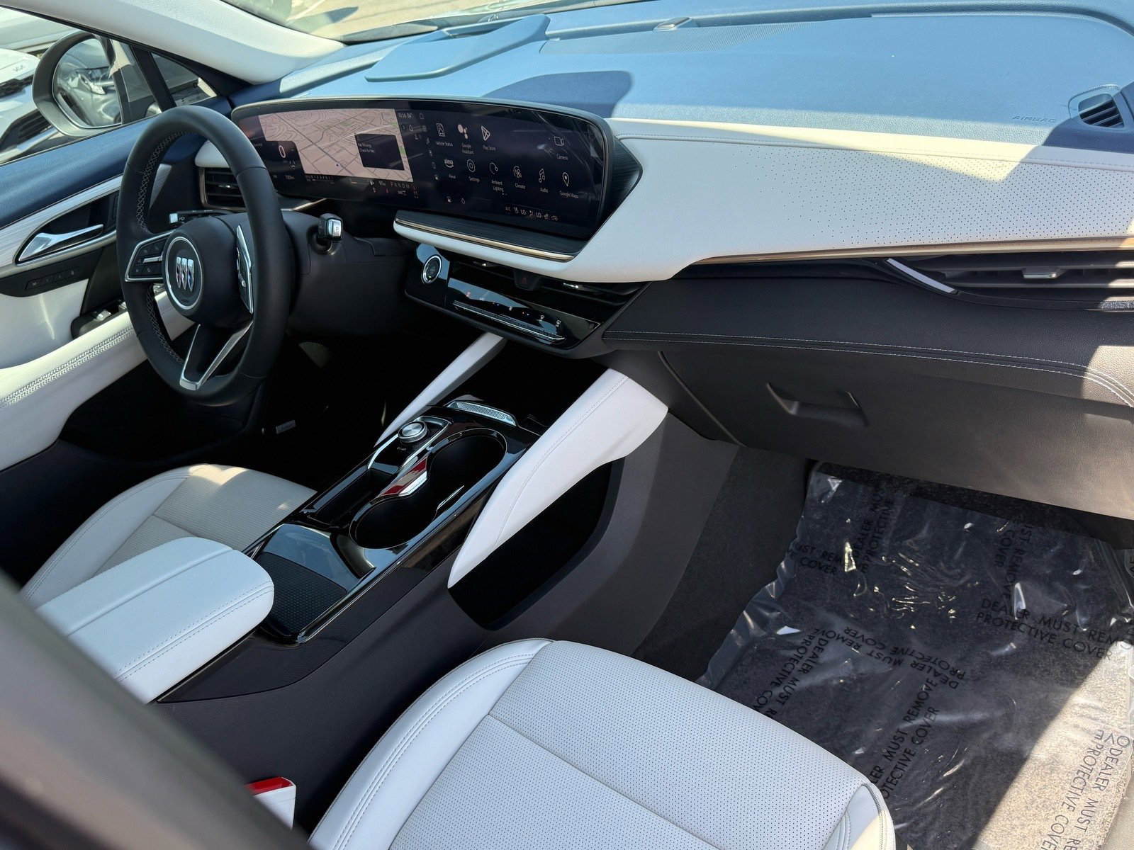 Used 2024 Buick Envision Avenir AWD/4WD image 30