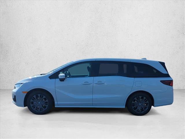 New 2026 Honda Odyssey Touring image 5