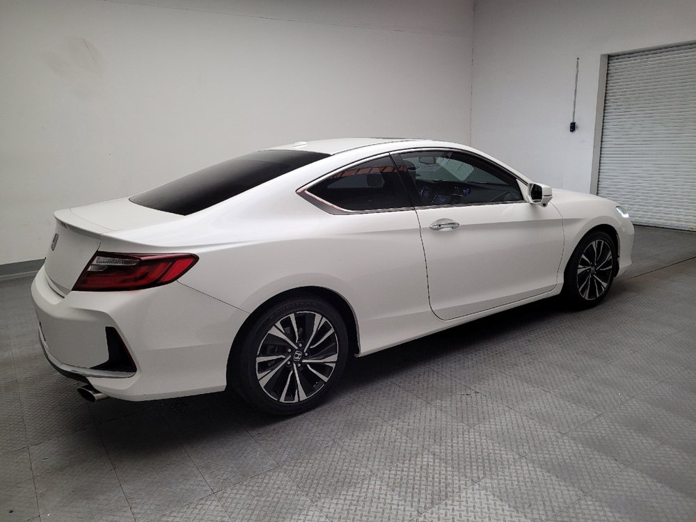 Used 2017 Honda Accord EX-L image 10