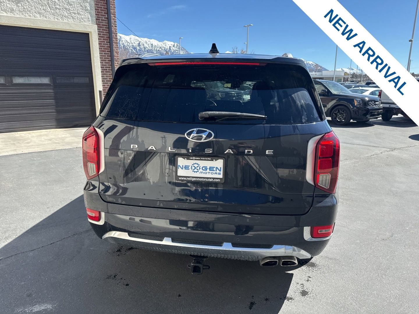 Used 2021 Hyundai Palisade Calligraphy image 6