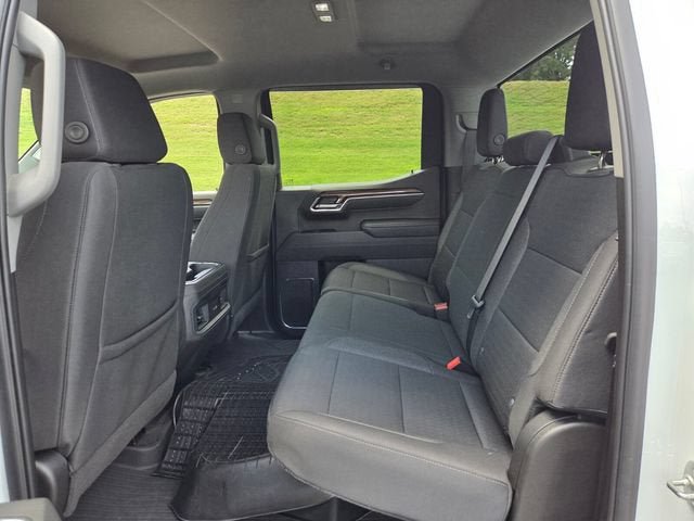 Used 2025 Chevrolet Silverado 1500 LT Trail Boss AWD/4WD image 12